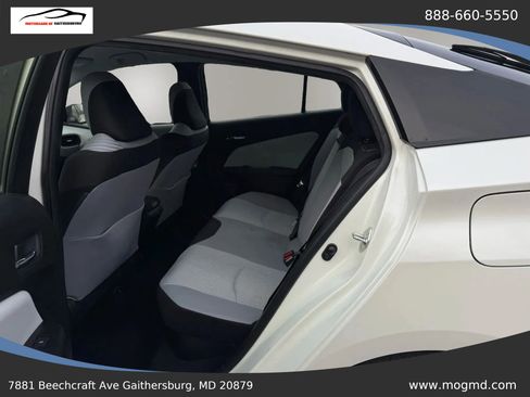 Used 2018 Toyota Prius Two w/ Prius Two Safety Plus Package image 18