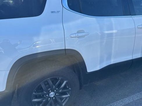 Used 2019 GMC Acadia SLT image 46