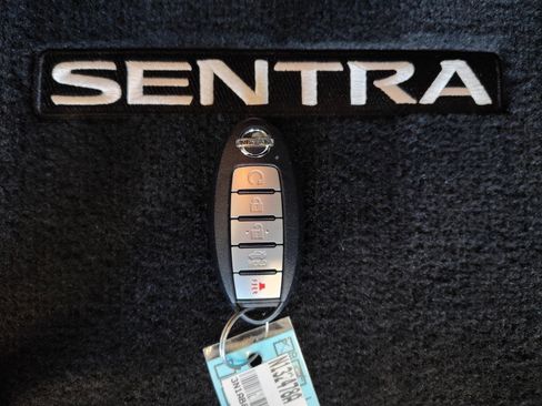 Used 2022 Nissan Sentra SV w/ All-Weather Package FWD image 30