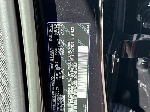 Certified 2023 Volvo XC60 B5 Core w/ Climate Package image 36