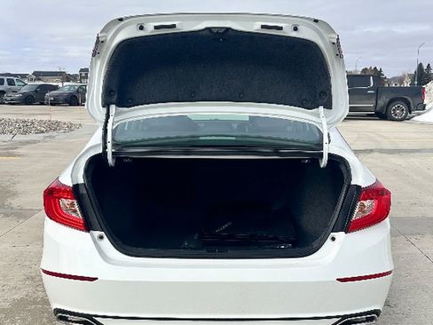 Used 2022 Honda Accord Sport Special Edition image 7