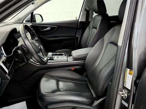 Used 2023 Audi Q7 3.0T Premium Plus image 13