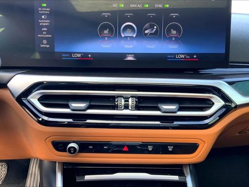 Used 2023 BMW 330e w/ Premium Package image 33