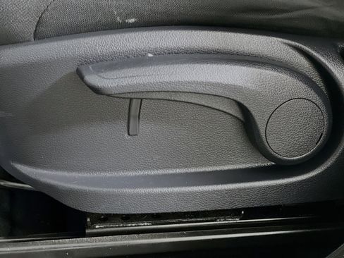 Used 2023 Kia Soul LX w/ Option Group 015 image 16