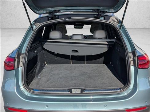 Used 2026 Mercedes-Benz GLC 300 image 7