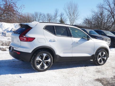 New 2026 Volvo XC90 B6 Ultra w/ Protection Package image 3