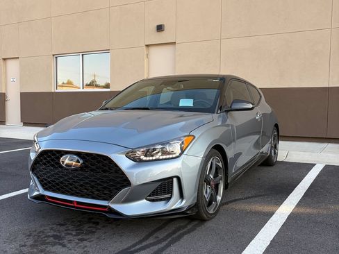 Used 2020 Hyundai Veloster Turbo Ultimate FWD image 3