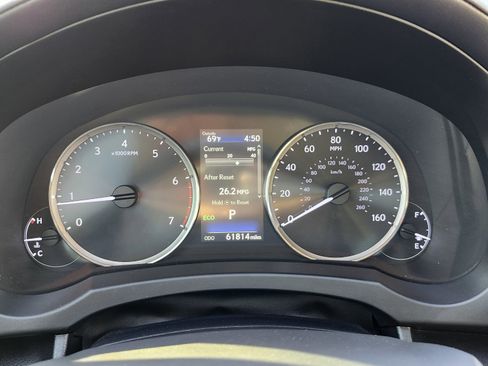 Used 2018 Lexus IS 300 w/ Accessory Package image 28