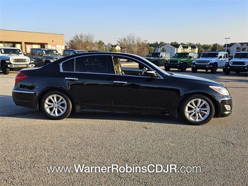 Used 2013 Hyundai Genesis 3.8 image 14