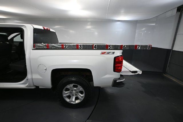Used 2017 Chevrolet Silverado 1500 LT w/ All Star Edition AWD/4WD image 28