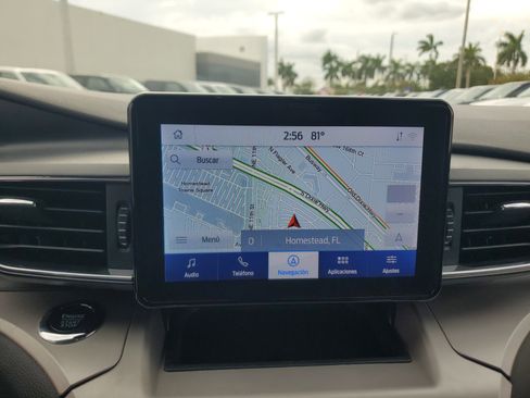 Used 2023 Ford Explorer XLT w/ Equipment Group 202A image 10