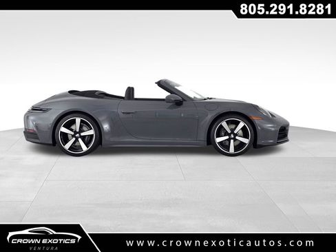 Used 2025 Porsche 911 Carrera w/ Premium Package RWD image 15