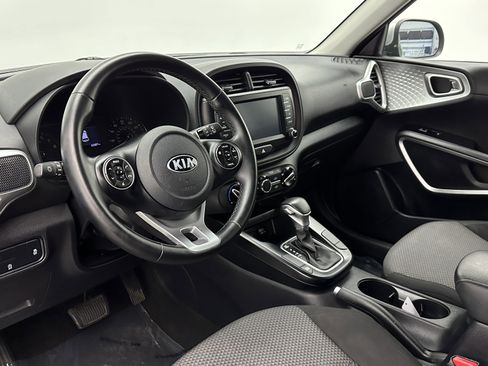 Used 2021 Kia Soul X-Line image 8
