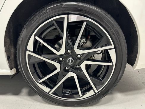 Used 2024 Nissan Sentra SR image 59