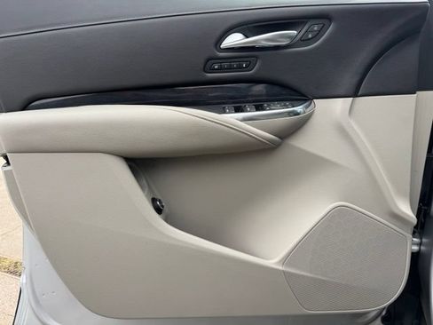 Used 2019 Cadillac XT4 Premium Luxury FWD image 14