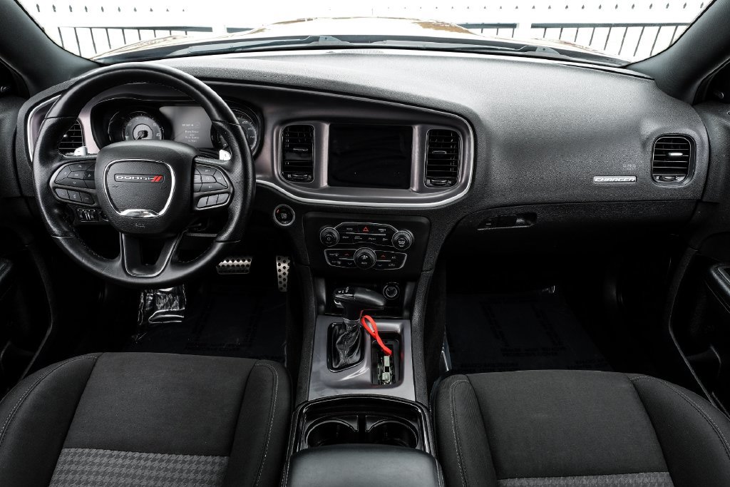 Used 2022 Dodge Charger R/T w/ Blacktop Package RWD image 10