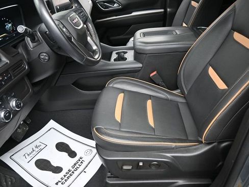 Used 2022 GMC Yukon AT4 image 16