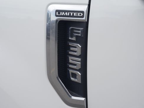 Used 2021 Ford F350 Limited AWD/4WD image 20