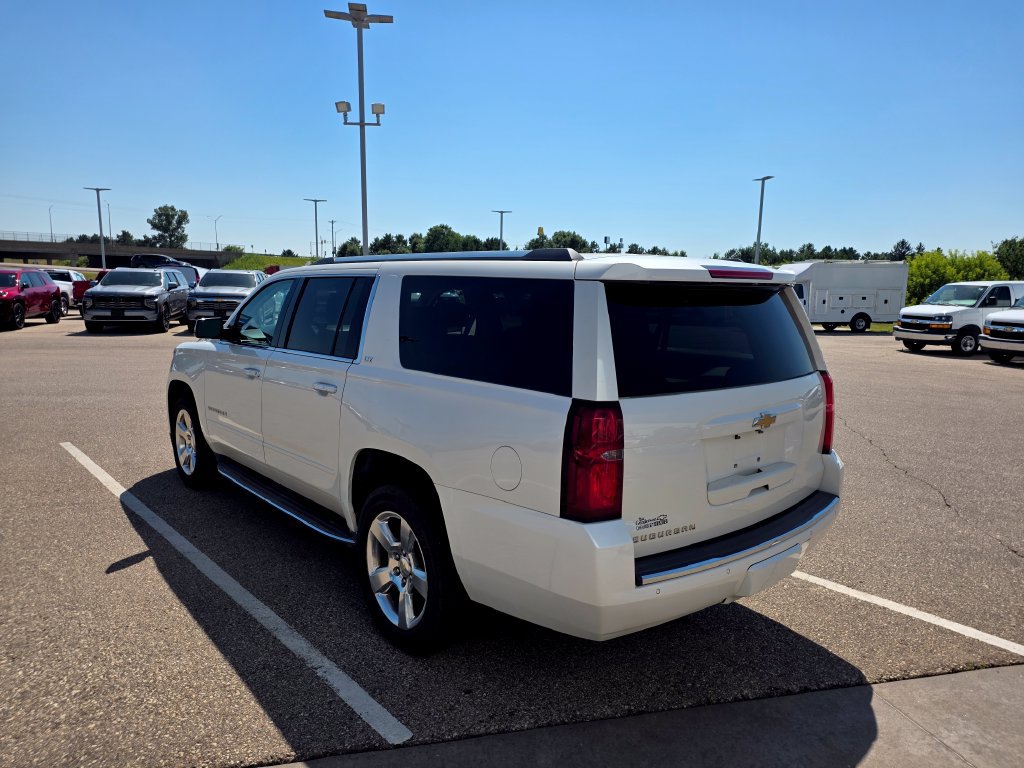 Used 2015 Chevrolet Suburban LTZ AWD/4WD image 6