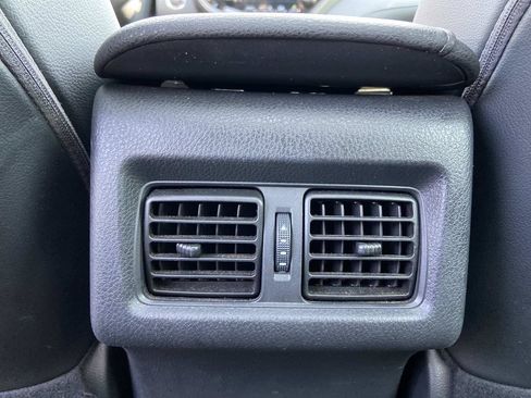 Used 2020 Toyota Camry XSE FWD image 16