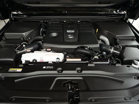 Used 2026 Lexus GX 550 w/ Accessory Package (ZB) image 24