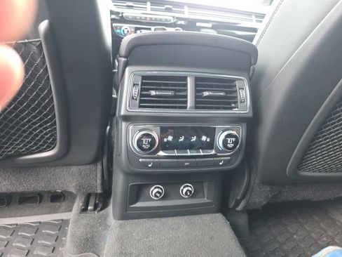 Used 2019 Audi Q7 3.0T Premium Plus AWD/4WD image 11