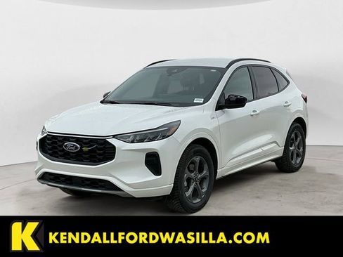 Used 2024 Ford Escape ST-Line w/ Tech Pack #1 AWD/4WD image 1