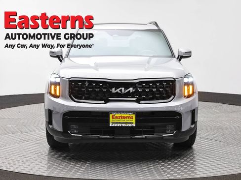 Used 2024 Kia Telluride SX Prestige X-Pro AWD/4WD image 2