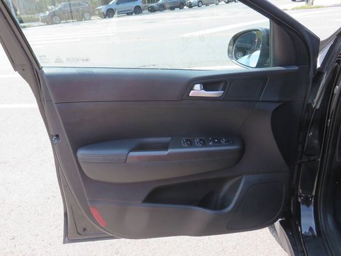 Used 2019 Kia Sportage LX w/ LX Popular Package AWD/4WD image 26