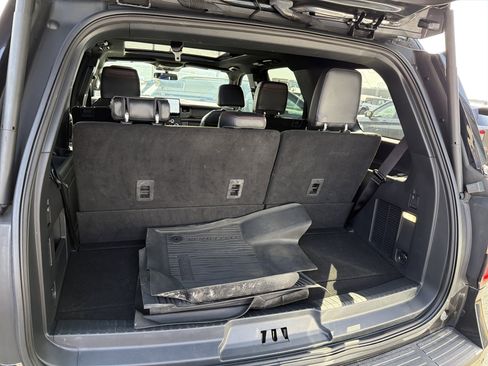 Used 2023 Ford Expedition Limited AWD/4WD image 27