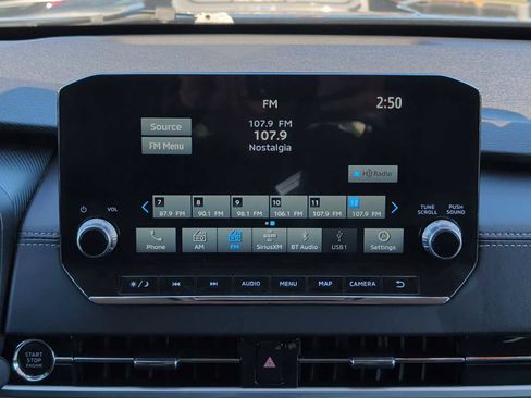 Used 2024 Mitsubishi Outlander SE FWD image 12