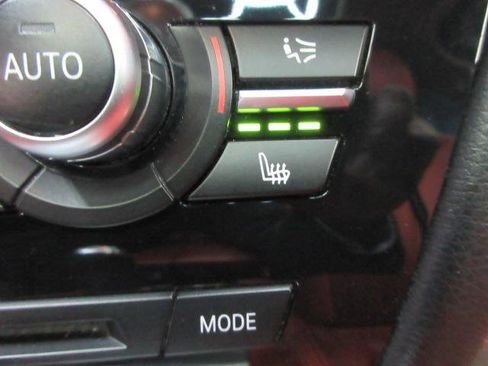 Used 2018 BMW X6 xDrive35i w/ Premium Package Essential image 40