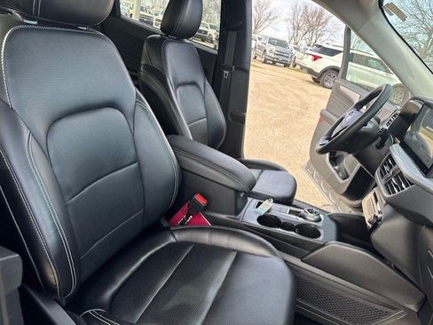 Certified 2023 Ford Escape Platinum AWD/4WD image 34