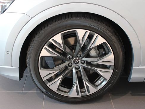 New 2026 Audi Q8 Prestige AWD/4WD image 26
