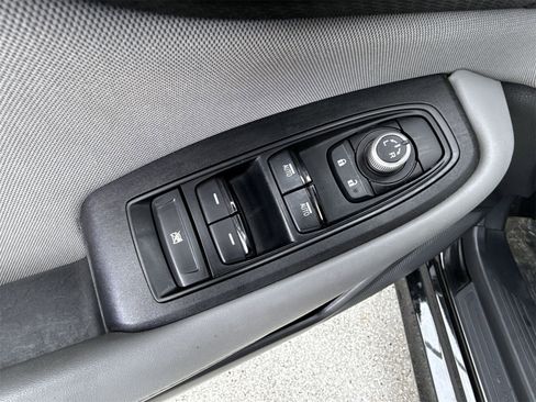 Used 2023 Subaru Legacy Premium image 18