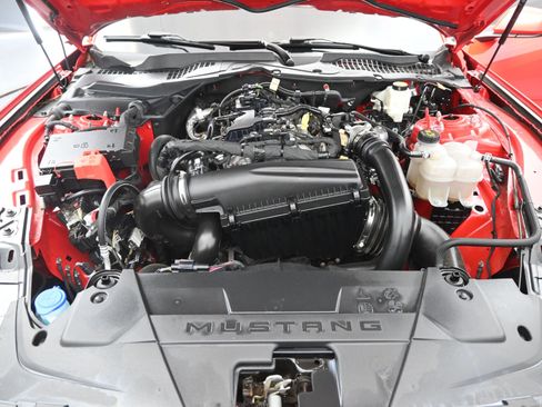 Used 2024 Ford Mustang Coupe image 17