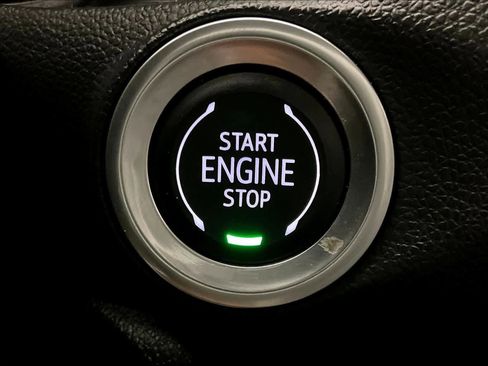 Certified 2021 Buick Encore GX Preferred FWD image 34