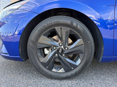 Certified 2023 Hyundai Elantra SEL FWD image 26