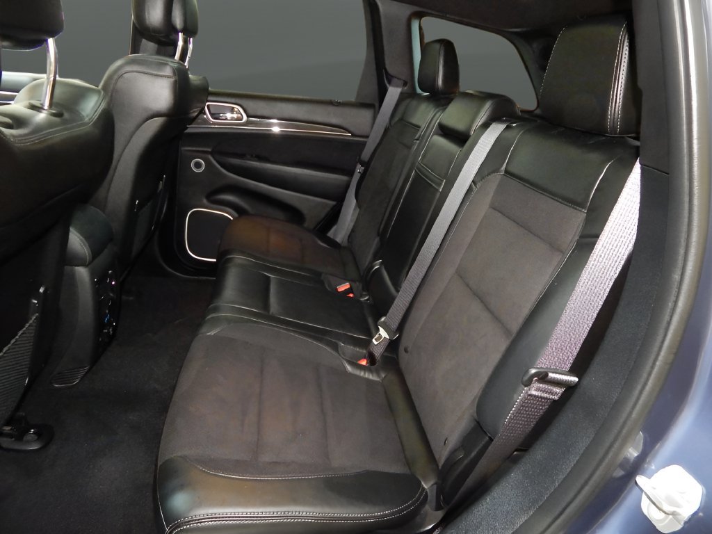 Used 2021 Jeep Grand Cherokee SRT AWD/4WD image 28