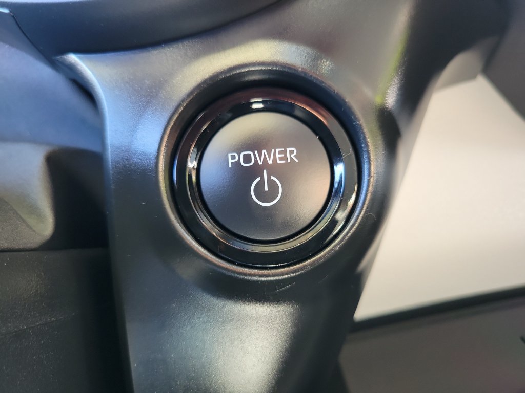 Used 2026 Toyota Sienna LE FWD image 30