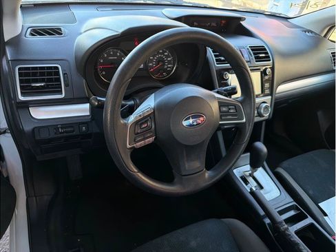 Used 2016 Subaru Impreza 2.0i Premium AWD/4WD image 2