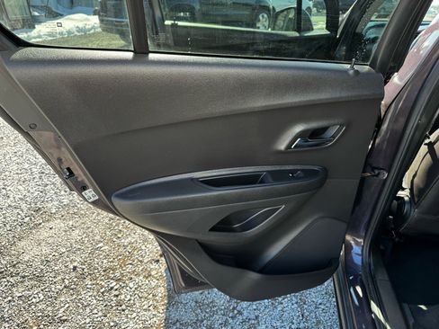 Used 2016 Chevrolet Trax LTZ image 16