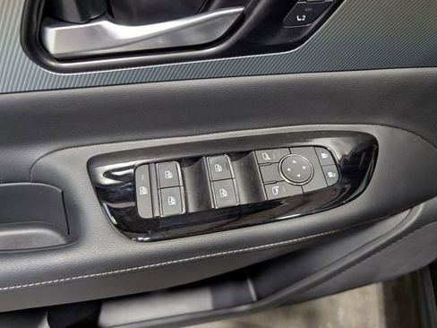 Used 2025 Nissan Murano SL AWD/4WD image 14
