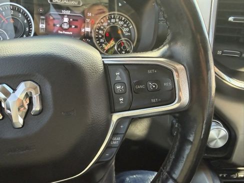 Used 2019 RAM 1500 Laramie image 25