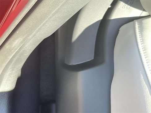 New 2026 Mitsubishi Outlander SE image 18