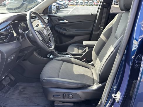 Certified 2022 Buick Encore GX Select w/ Experience Buick Package image 9