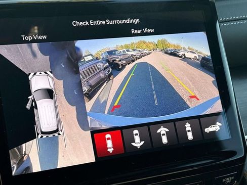 New 2025 Jeep Grand Cherokee L Limited w/ Luxury Tech Group II image 34