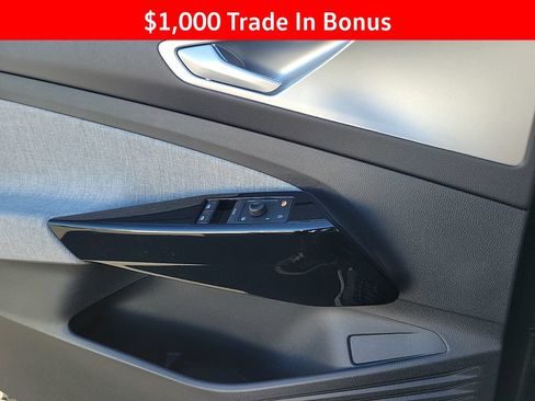 New 2026 Volkswagen ID.4 Pro RWD image 31