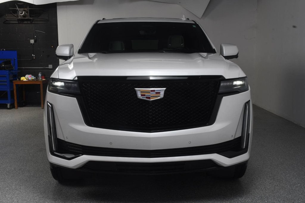 Used 2022 Cadillac Escalade Sport w/ Touring Package AWD/4WD image 16