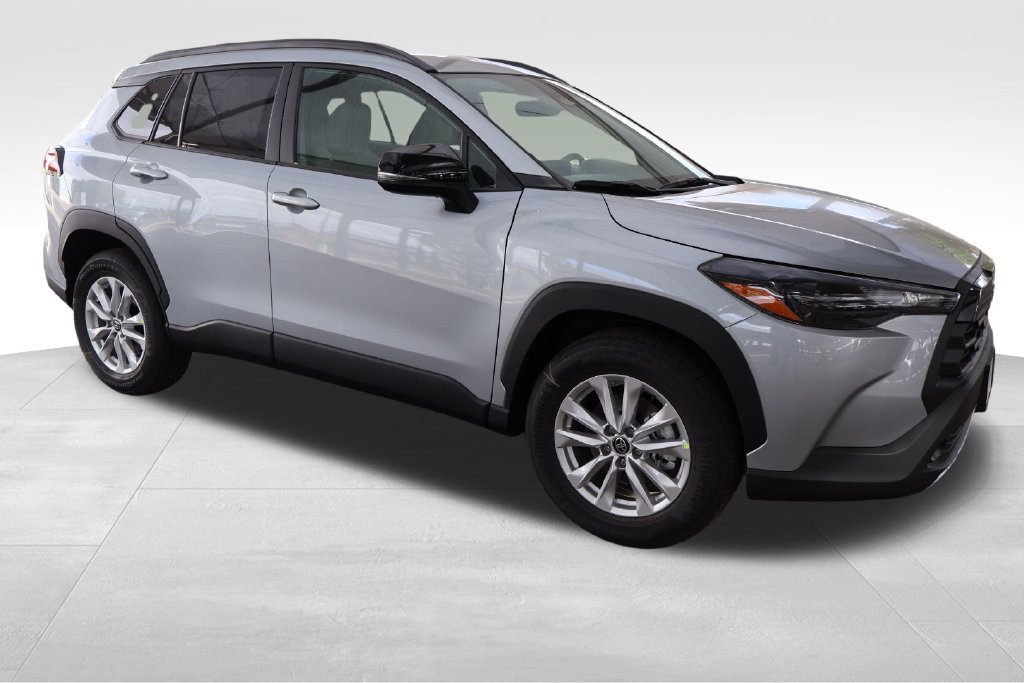 New 2026 Toyota Corolla Cross LE AWD/4WD image 19